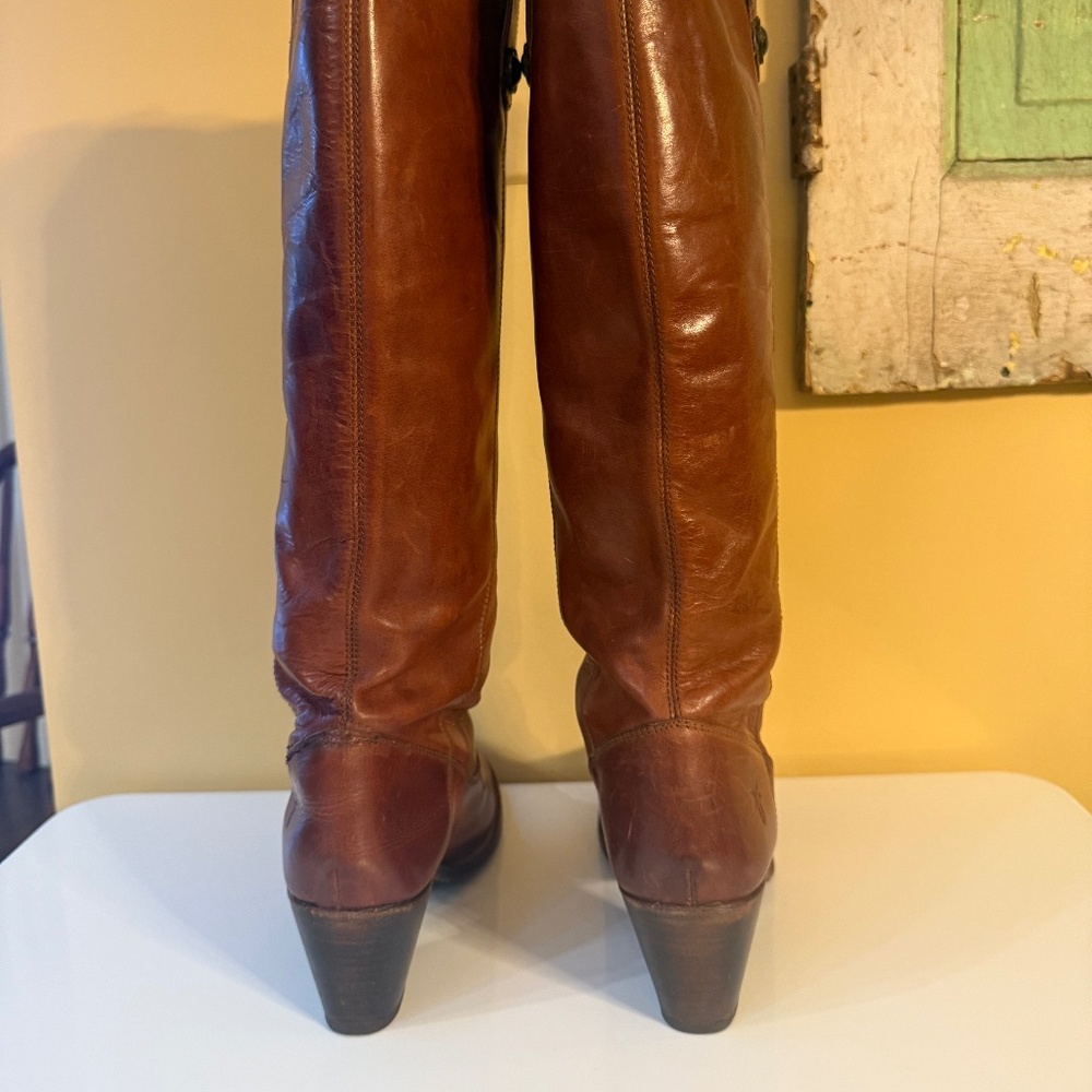 FRYE JACKIE BUTTON TALL BOOTS - COGNAC - SIZE 8 - Picture 3 of 10